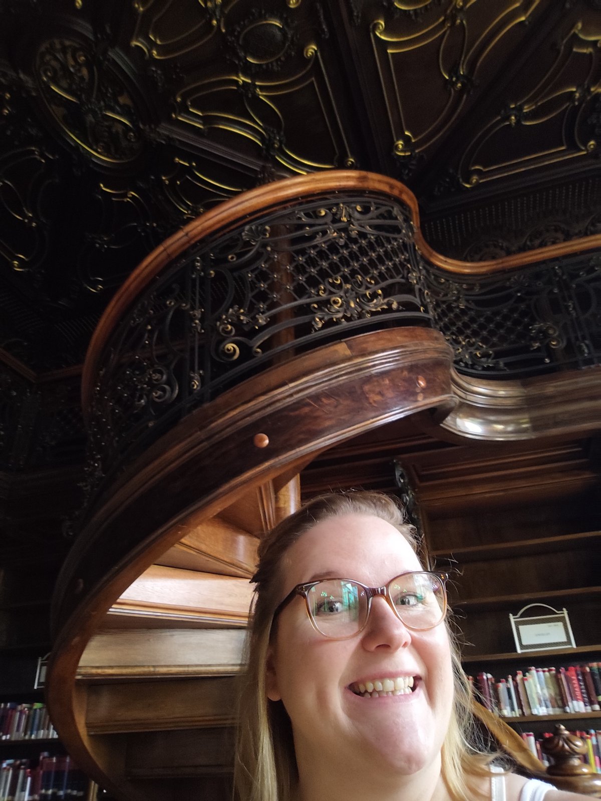 Me at  Ervin Szabó Library - Budapest
